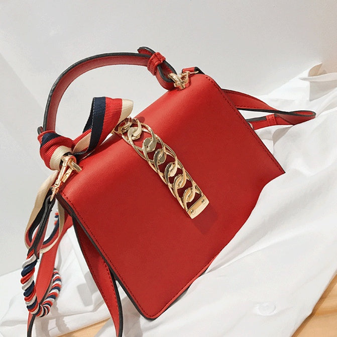 Fashion chain lock bag See size chart under “more details” The Fashion Celestial
