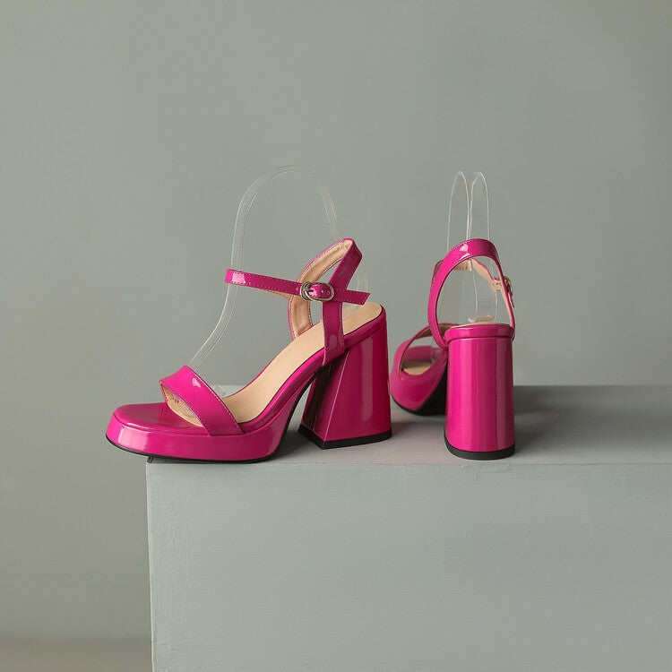 Women's Round Toe Chunky Heel Sandals – Buckle Strap Block Heel FitiqueFit