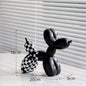 New black and white plaid balloon dog ornaments creative TV cabinet wine cabinet living room porch resin crafts