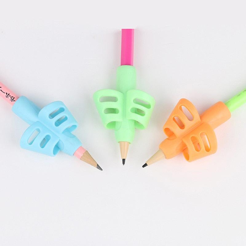 3Pcs/Set Soft Silica Pencil Grasp Two-Finger Gel Pen Grips Children Writing Training Correction Tool Pens Holding for Kids Gifts Children's School Supplies Triangular Correction Children's Writing Tool Stevvex