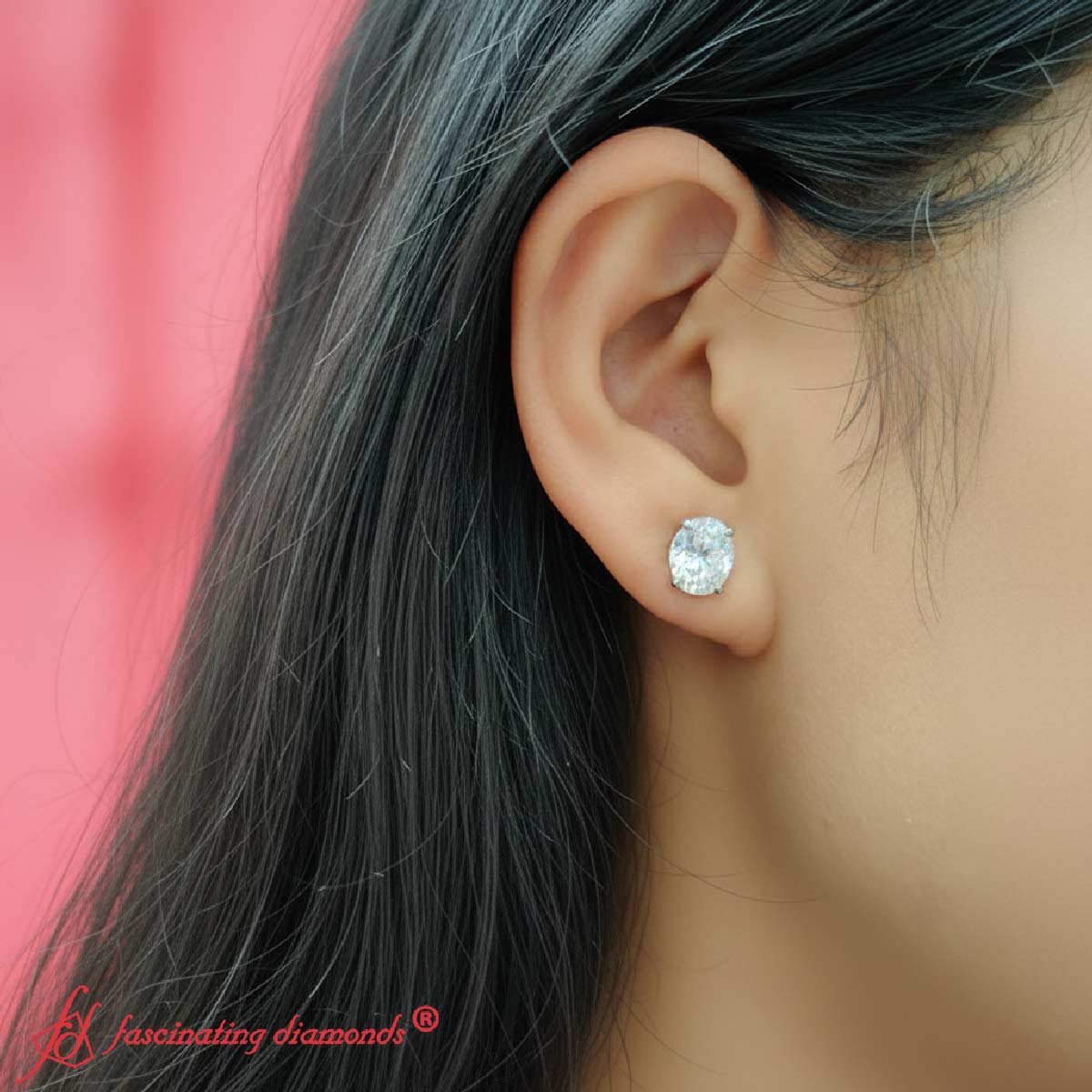 Stud Earring Basket Oval Shaped Fascinating Diamonds