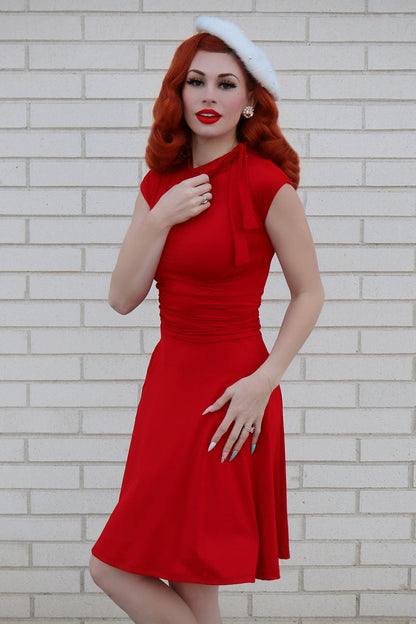 Bombshell Dress in Red - Plus Sizes only Retrolicious
