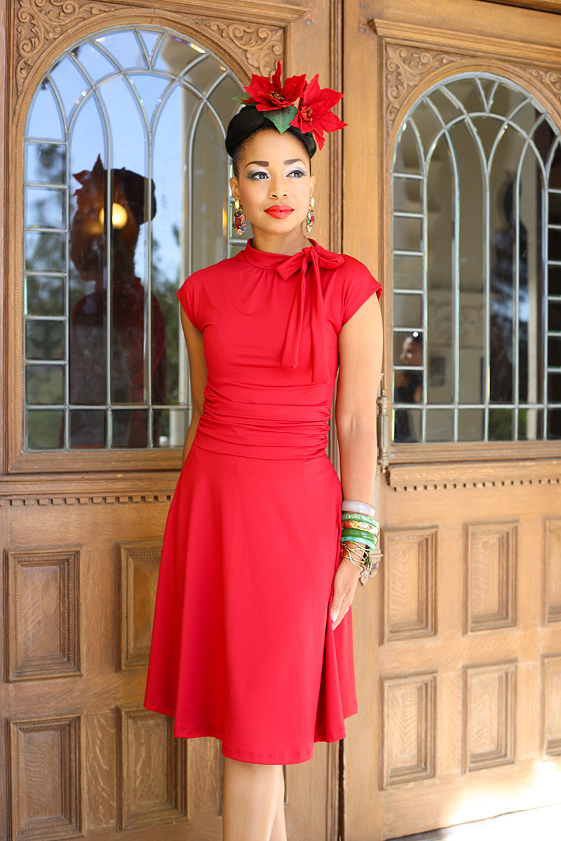 Bombshell Dress in Red - Plus Sizes only Retrolicious