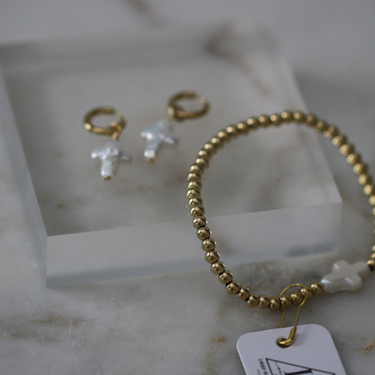 Pearl Promise Cross Bracelet - Stainless Steel & Pearl Deep South Originals
