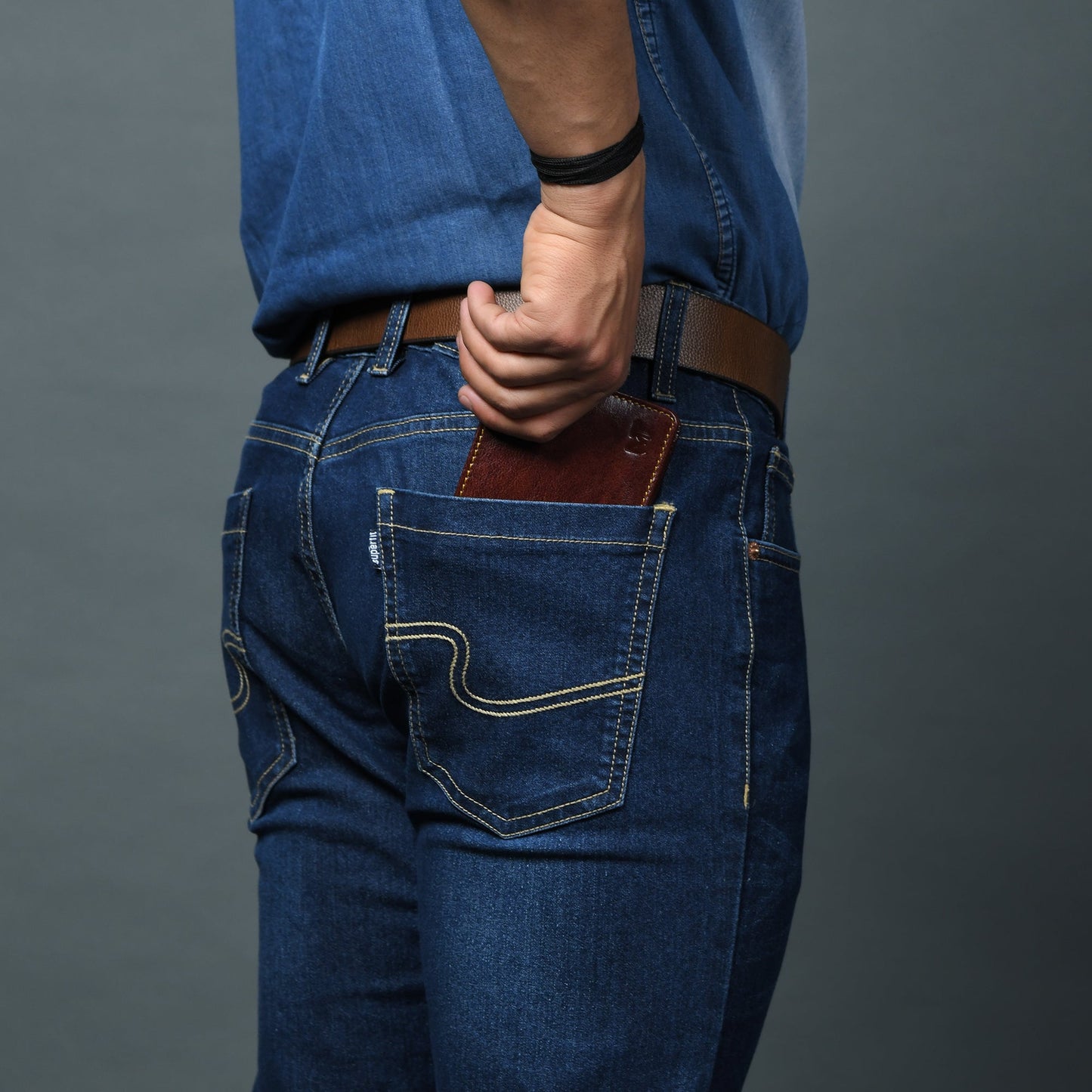 Ryan Classic Bi-Fold Wallet Classy Leather Bags