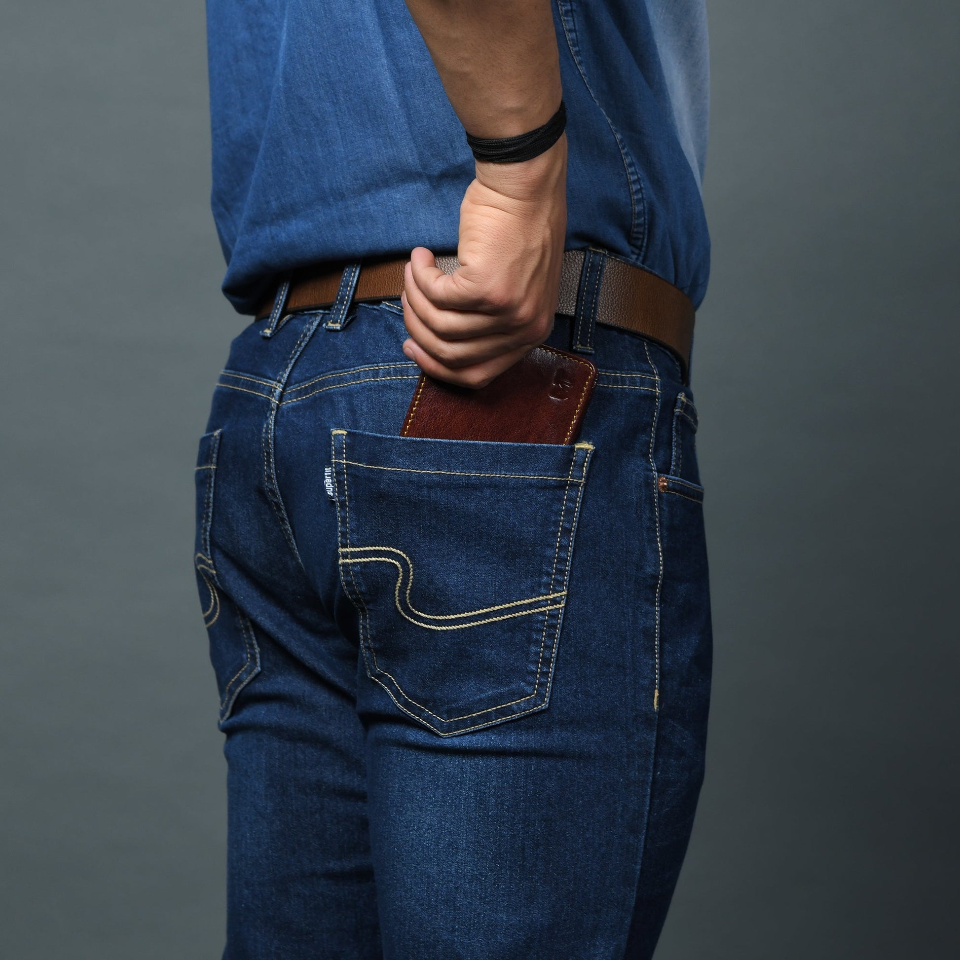 Ryan Classic Bi-Fold Wallet Classy Leather Bags