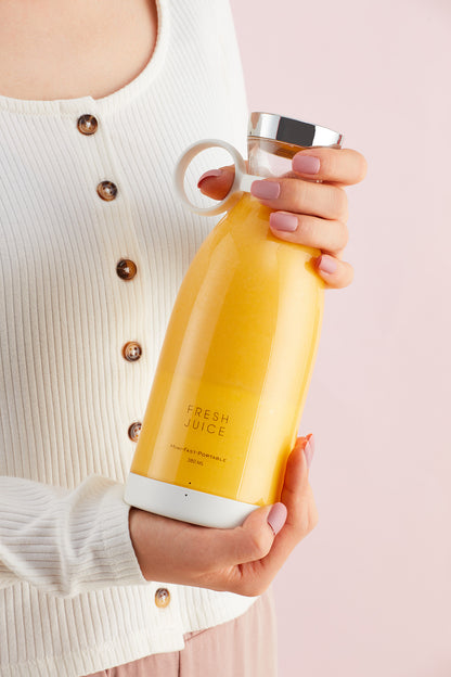 [Portable Fruit Blender] Wireless Mini Fruit Blender Juicer - 350ML Portable Electric, Perfect for On-the-Go! NovaCart