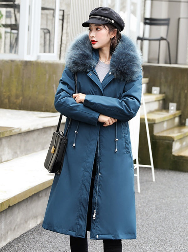 Lady's fur coat See size chart under “more details” The Fashion Celestial