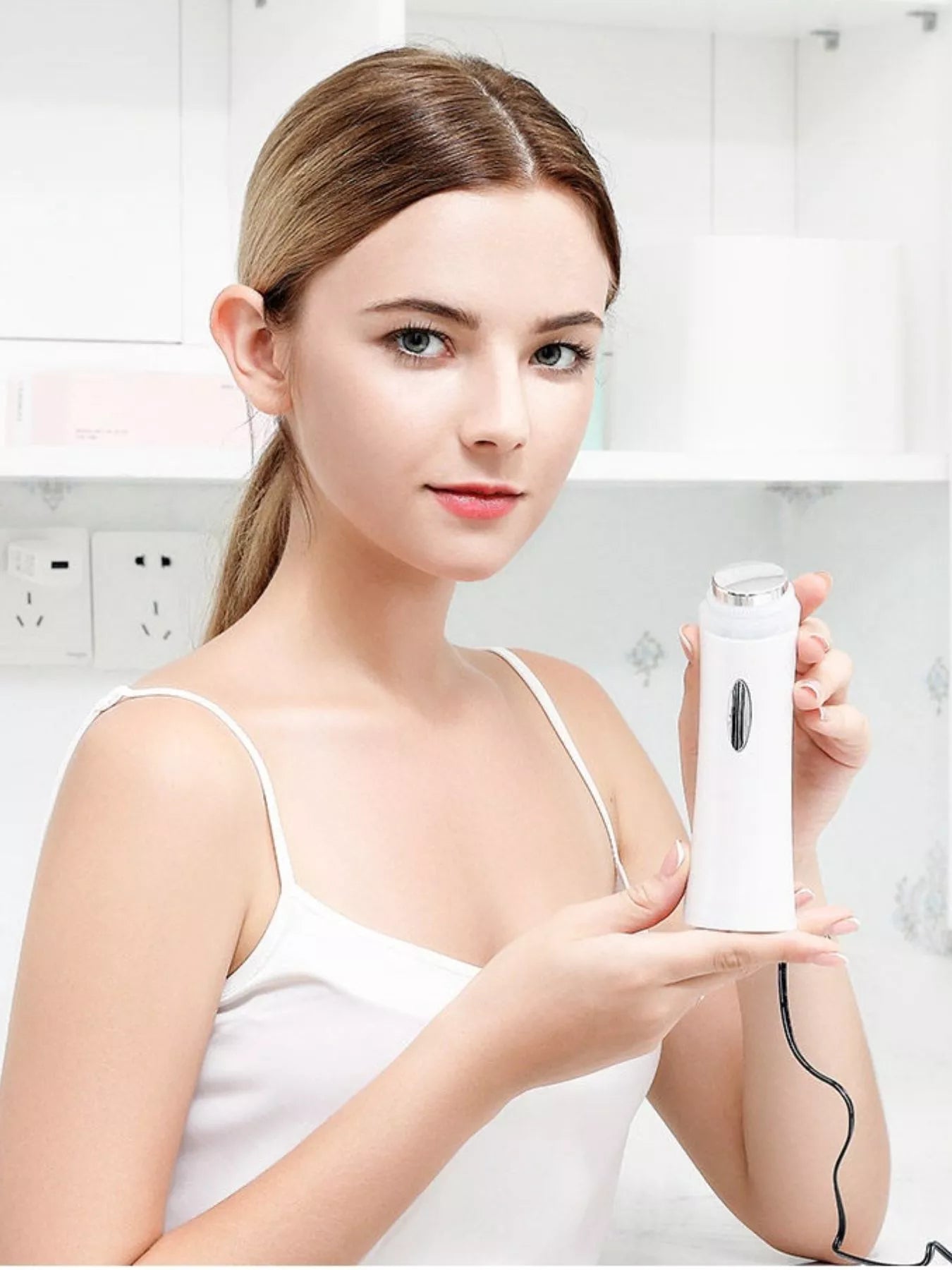 Facial Skin Tightening Beauty Device New Era Fashion LLc