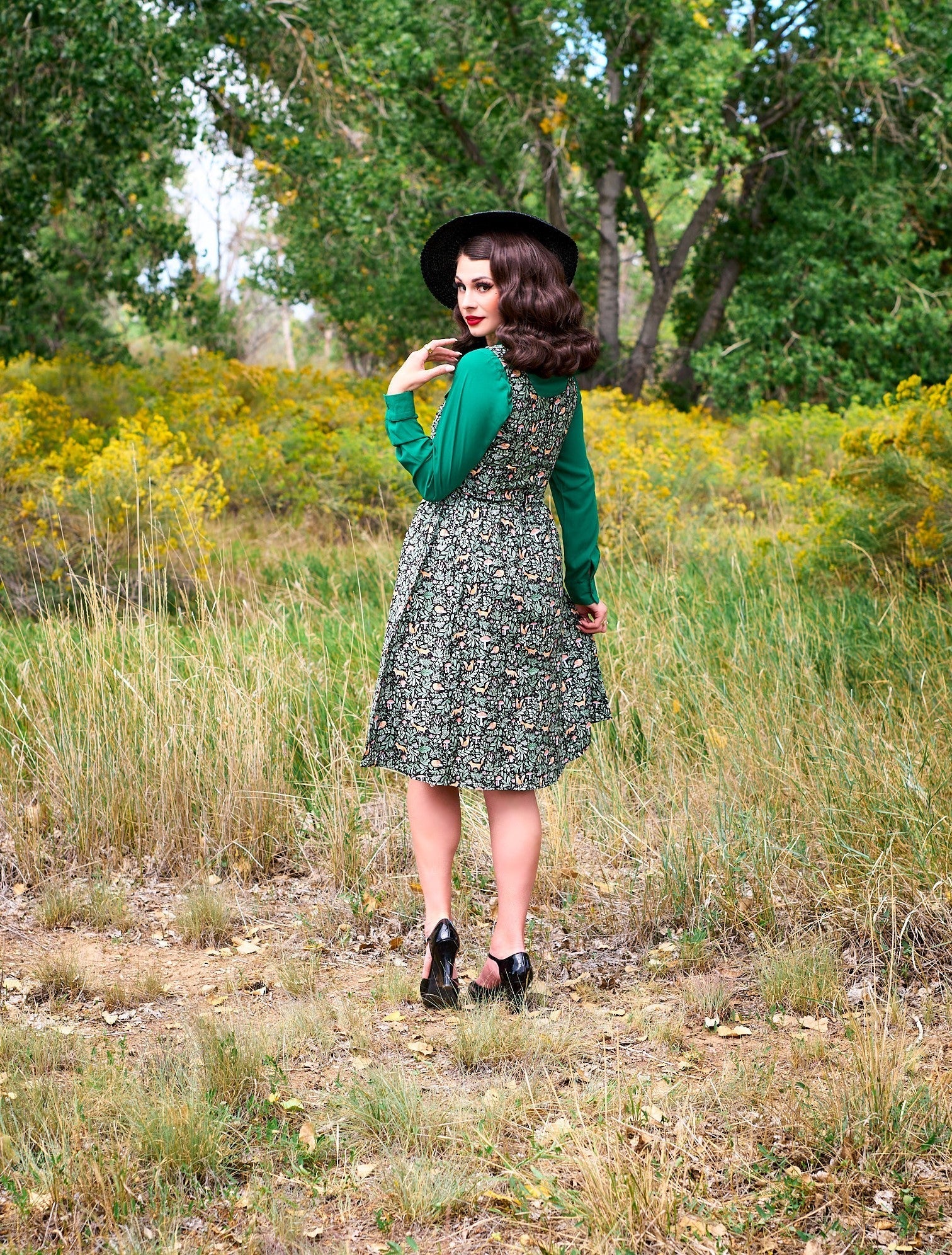 Foxy Fit & Flare Dress - XS only, 1 left! Retrolicious