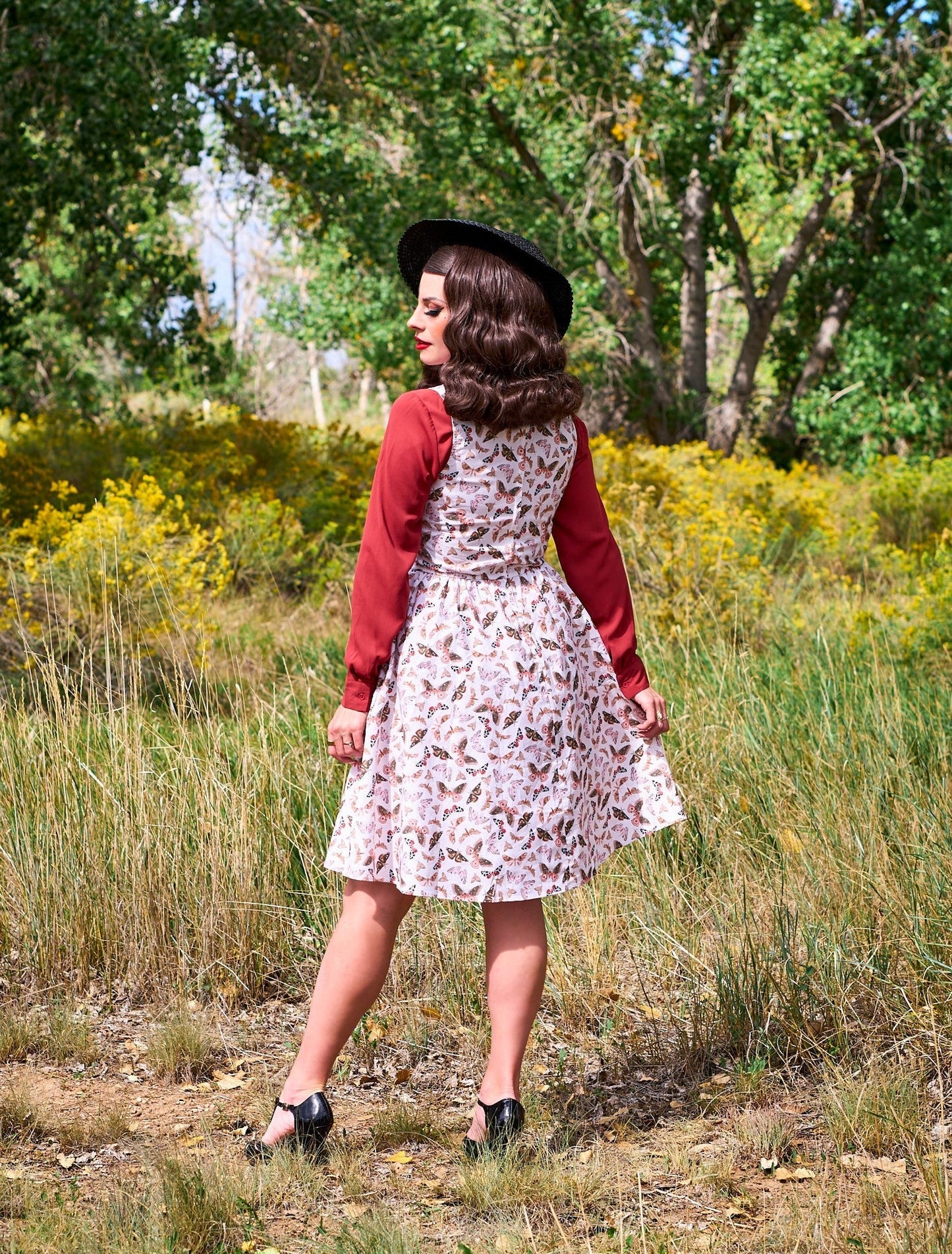 Butterfly Vintage Dress in Cream Retrolicious