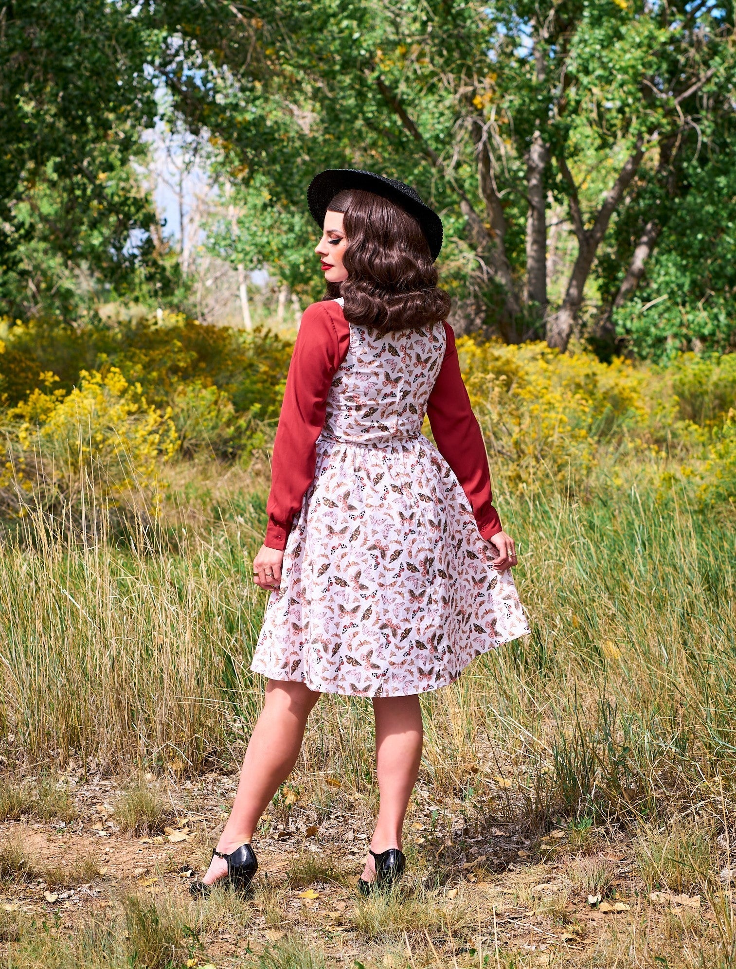 Butterfly Vintage Dress in Cream Retrolicious