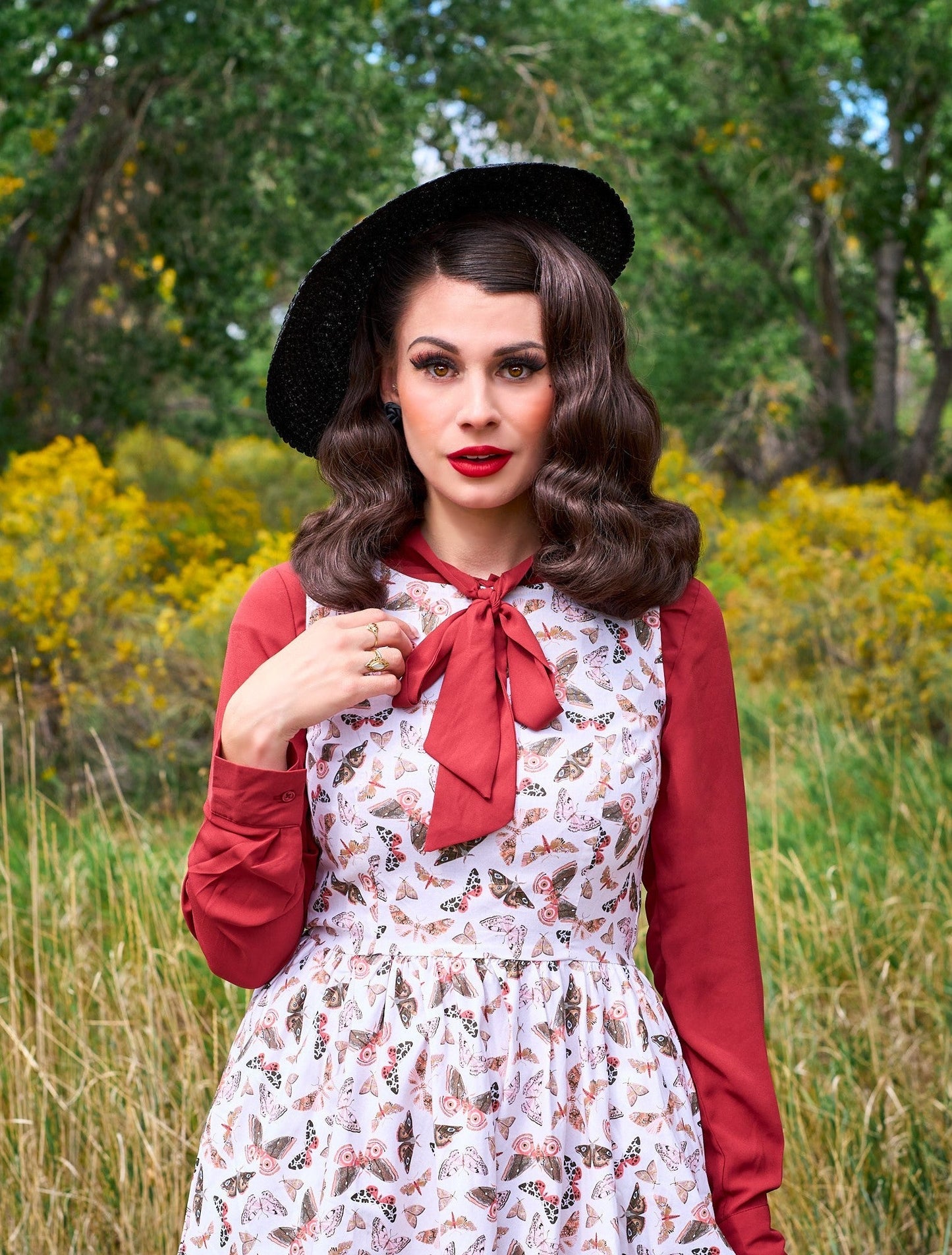 Butterfly Vintage Dress in Cream Retrolicious