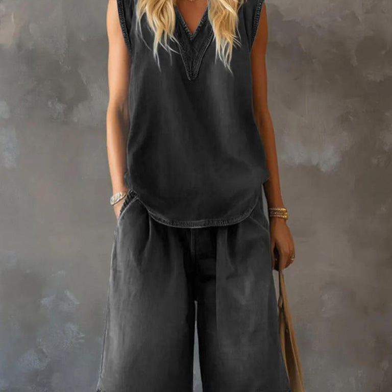 Women's V-Neck Sleeveless Loose Top & Wide-Leg Shorts Set FitiqueFit