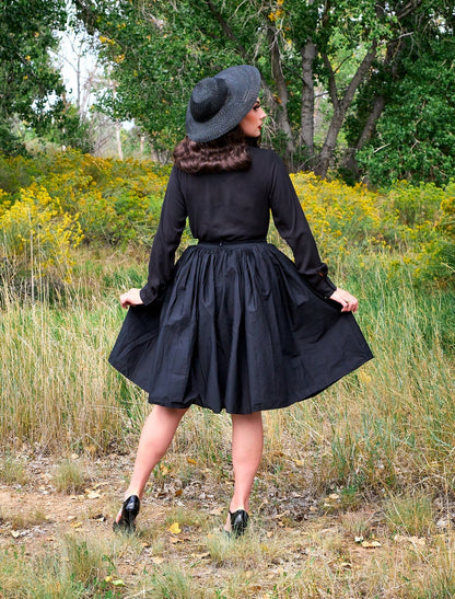 Helen Retro Blouse in Black Retrolicious