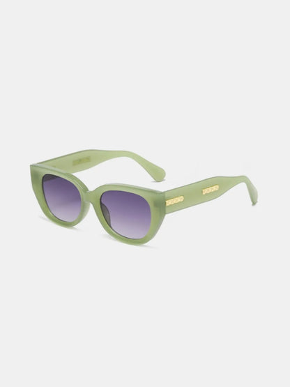 Cat Eye Polycarbonate Frame Sunglasses New Era Fashion LLc