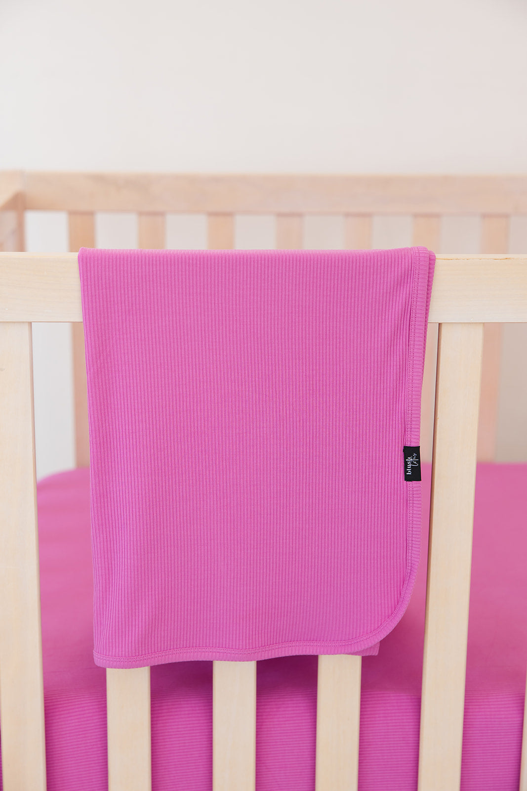 (SOLID, ribbed) Rainbow Royal - Lightweight Blanket Blush Lotus
