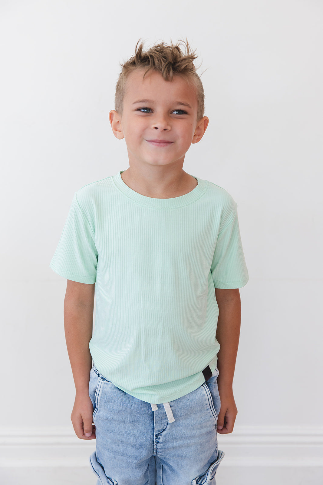 (SOLID, ribbed) Lion Around - Everyday Tee Blush Lotus