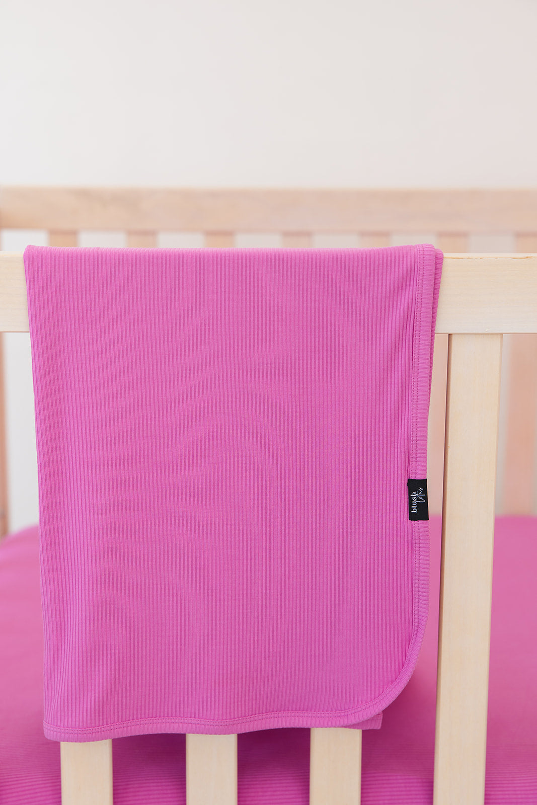 (SOLID, ribbed) Rainbow Royal - Lightweight Blanket Blush Lotus