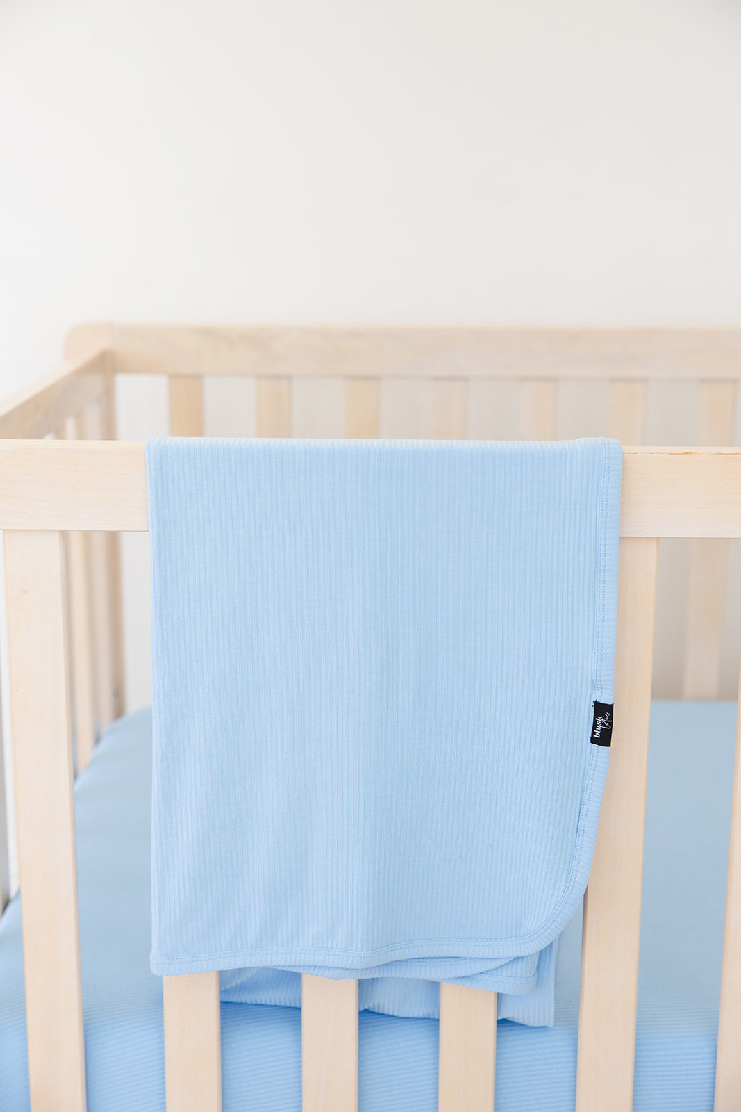 (SOLID, ribbed) Neverland - Lightweight Blanket Blush Lotus