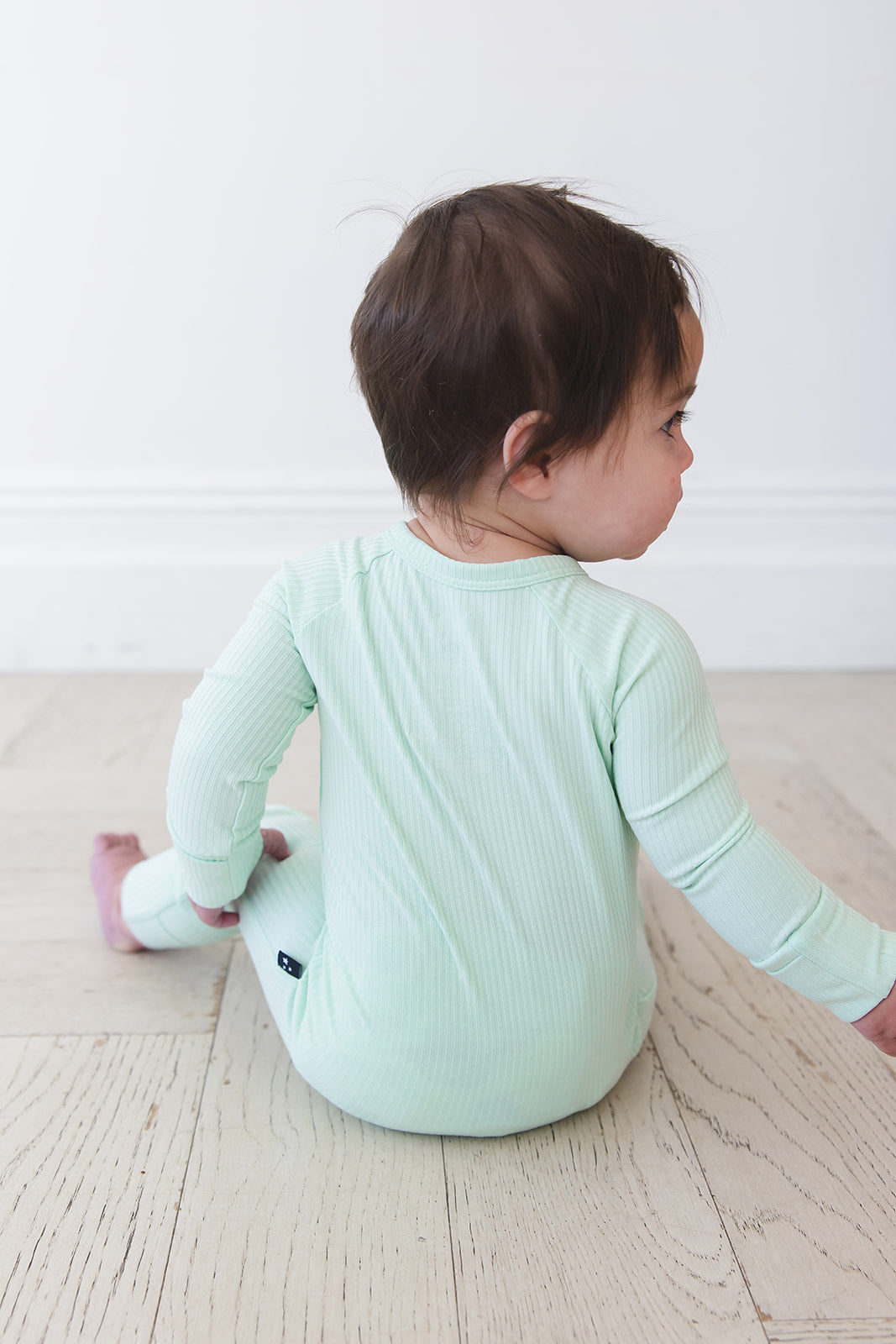 (SOLID, ribbed) Lion Around - Zippy Blush Lotus