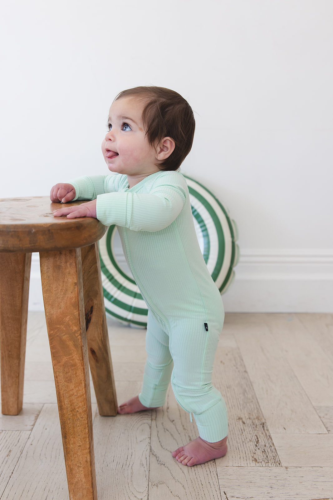 (SOLID, ribbed) Lion Around - Zippy Blush Lotus