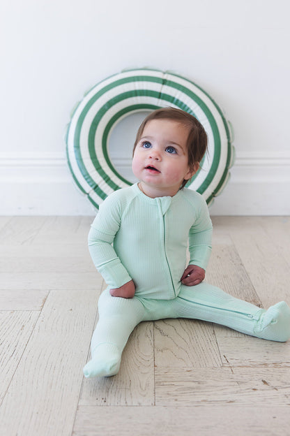 (SOLID, ribbed) Lion Around - Zippy Blush Lotus
