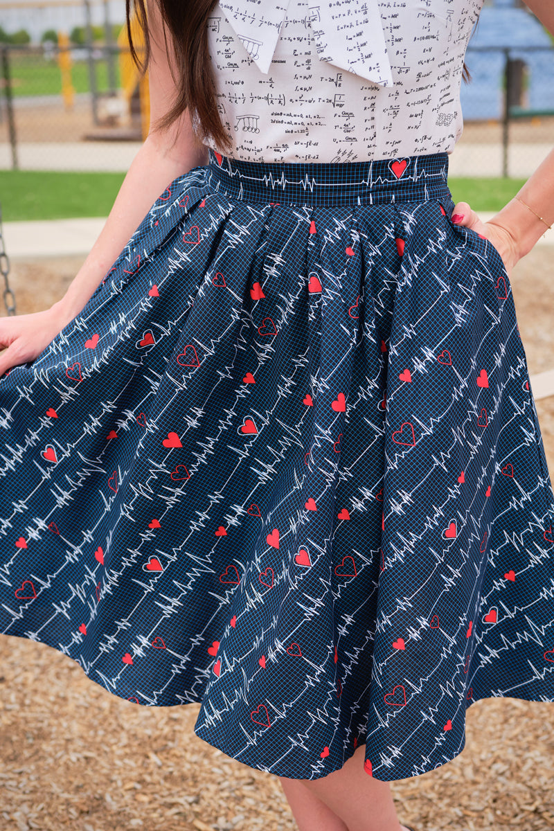 Doris Skirt in Heartbreaker - Small only Retrolicious