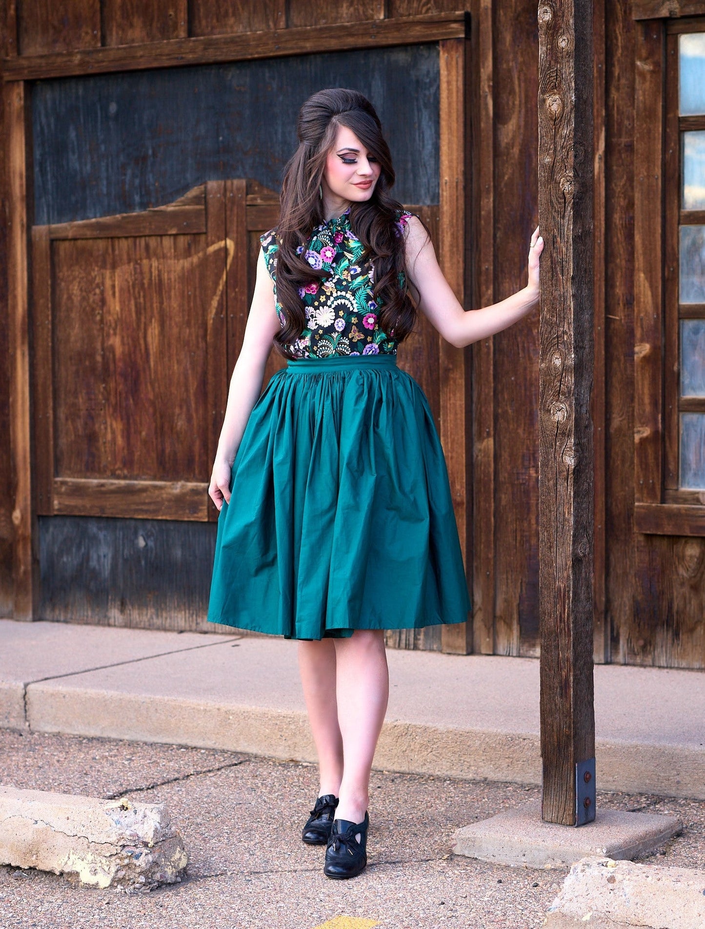 Peggy Swing Skirt in Green Retrolicious