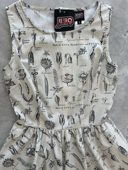 Flower Parts Vintage Dress Retrolicious