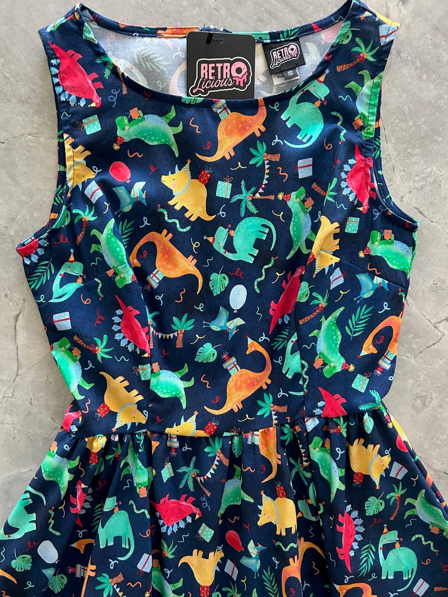 Party Dinos Vintage Dress - XS only Retrolicious