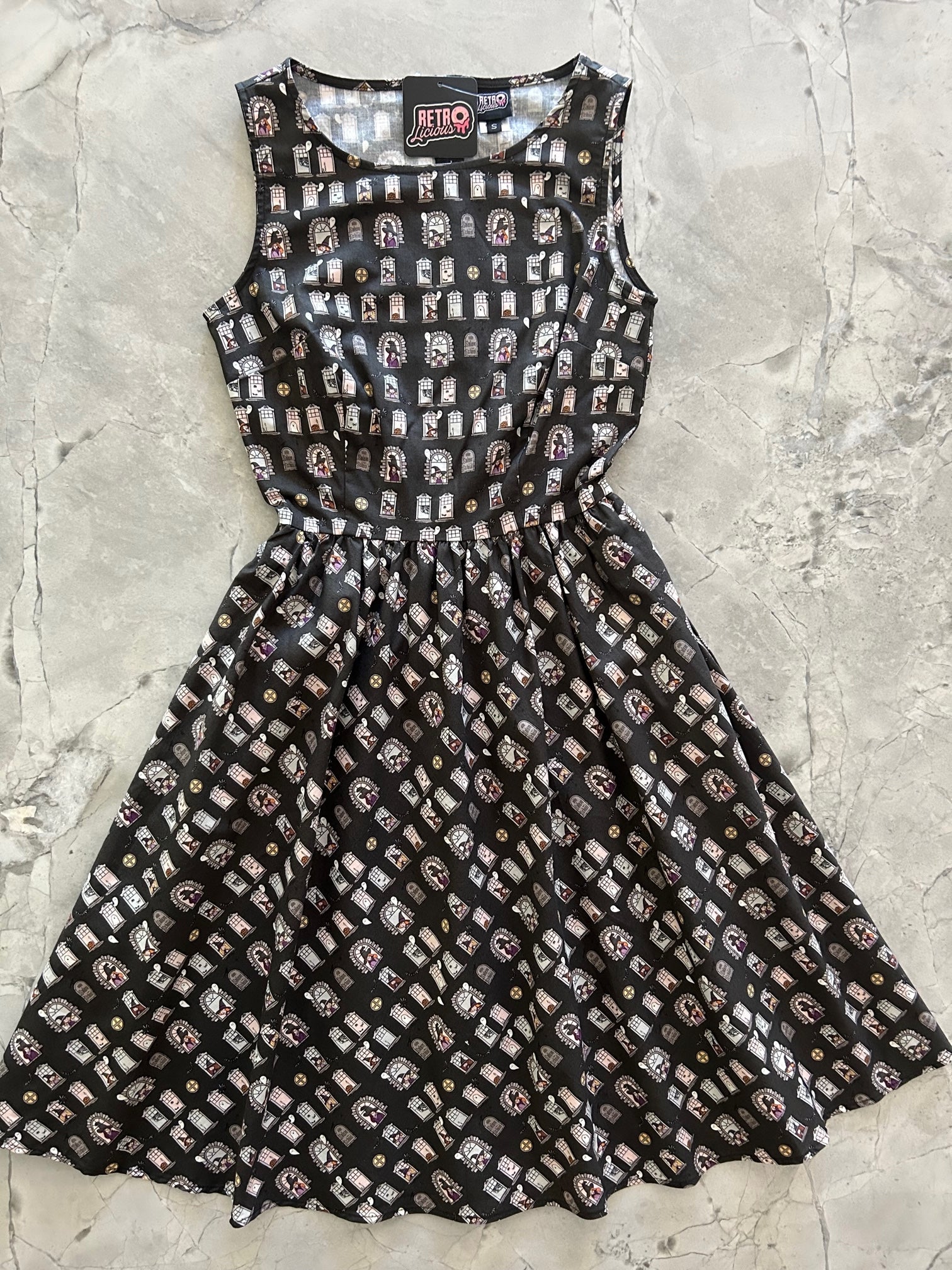 Salem School Vintage Dress - XS only, 1 left! Retrolicious