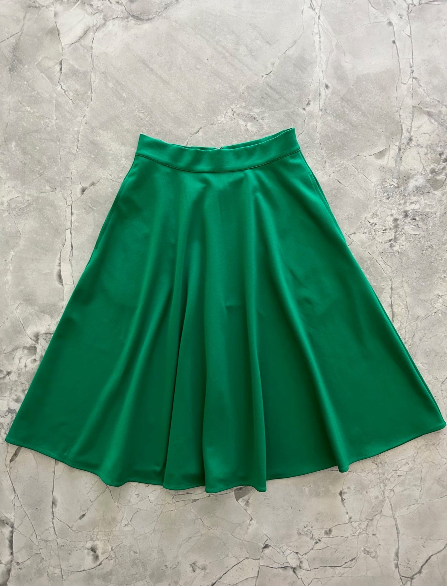 Charlotte Nova Skirt in Green Retrolicious