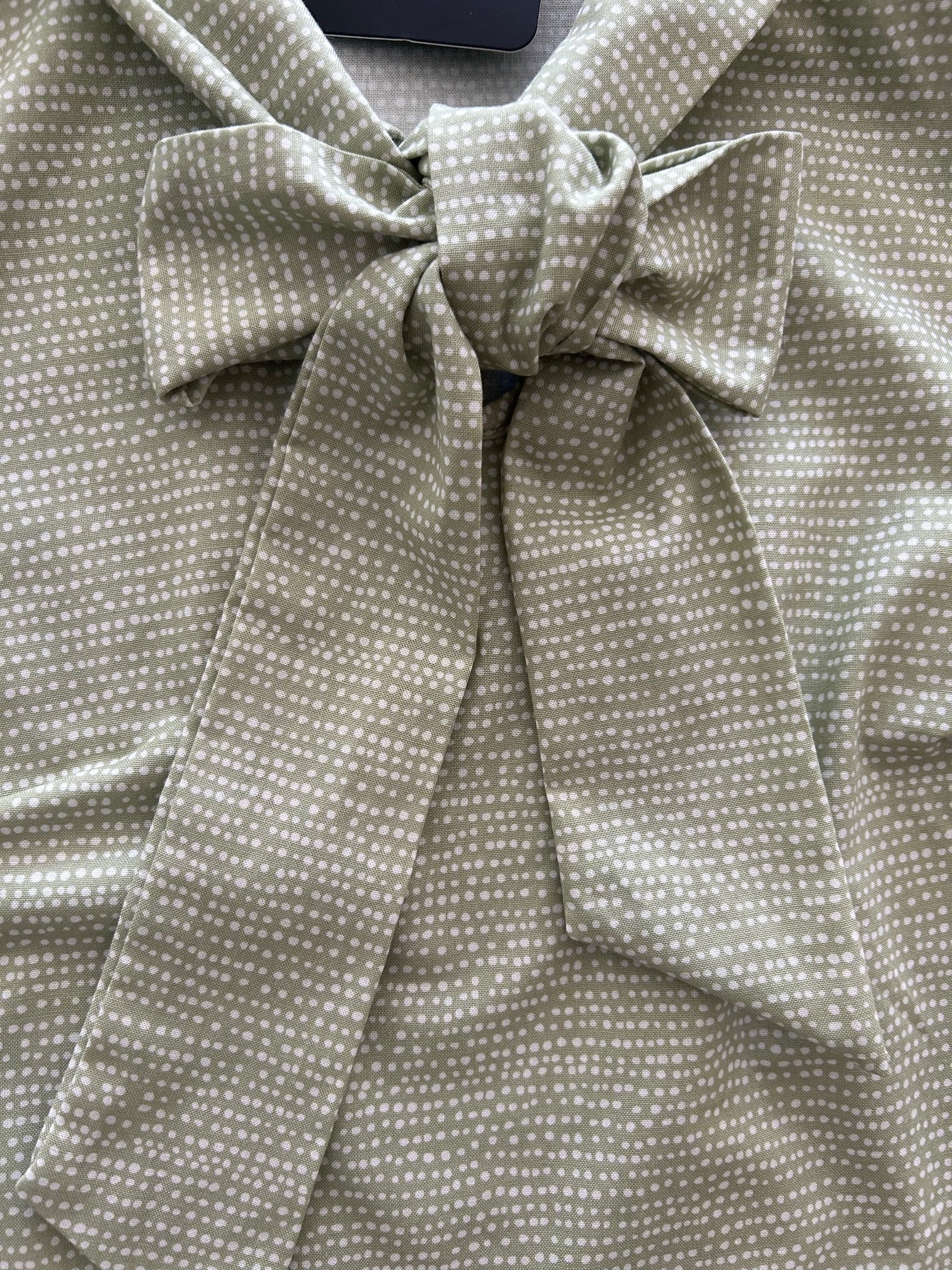 Sage Dot Bow Top Retrolicious