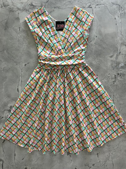 Squiggly Greta Dress Retrolicious