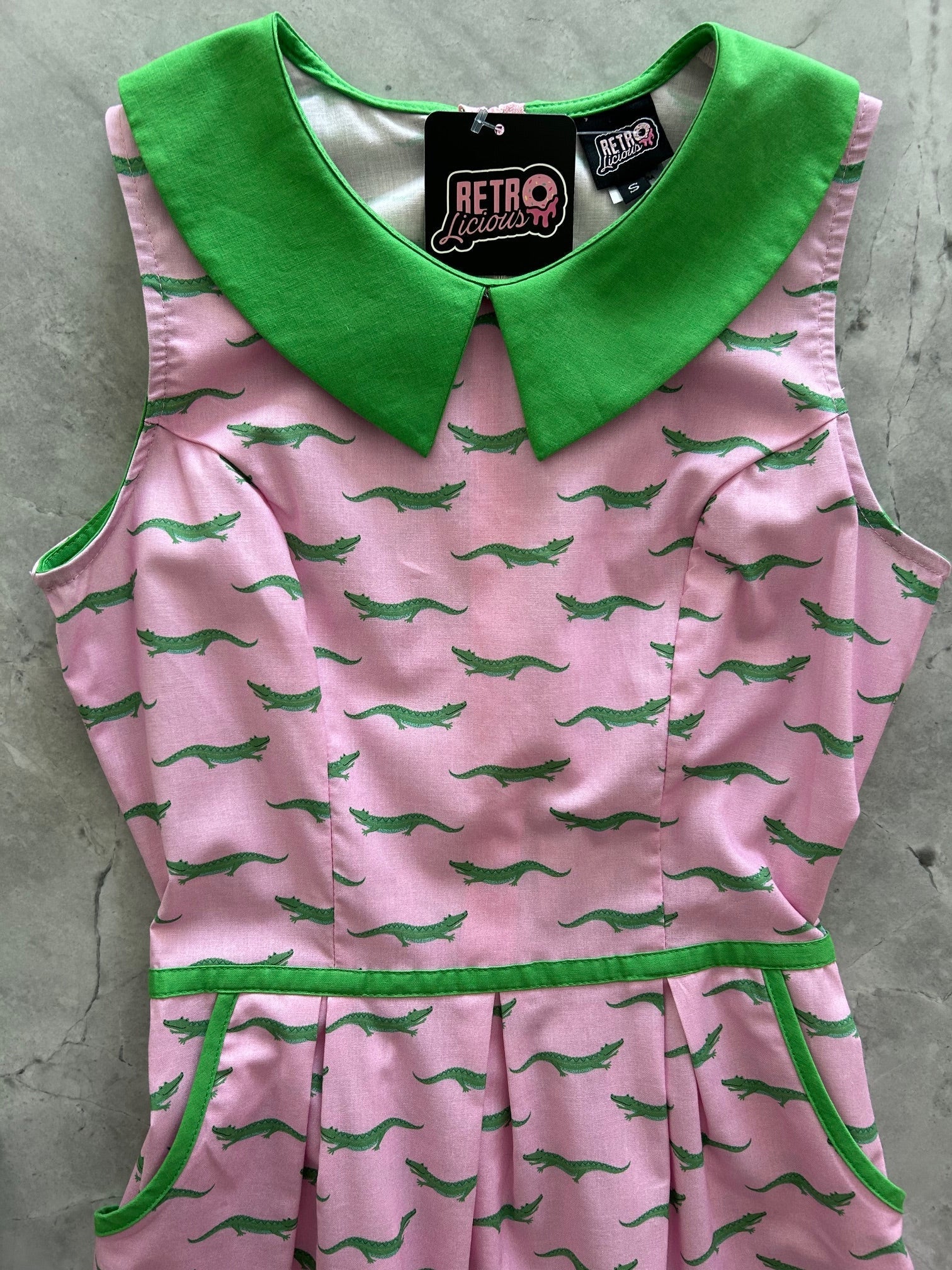 Alligator Collared Dress Retrolicious