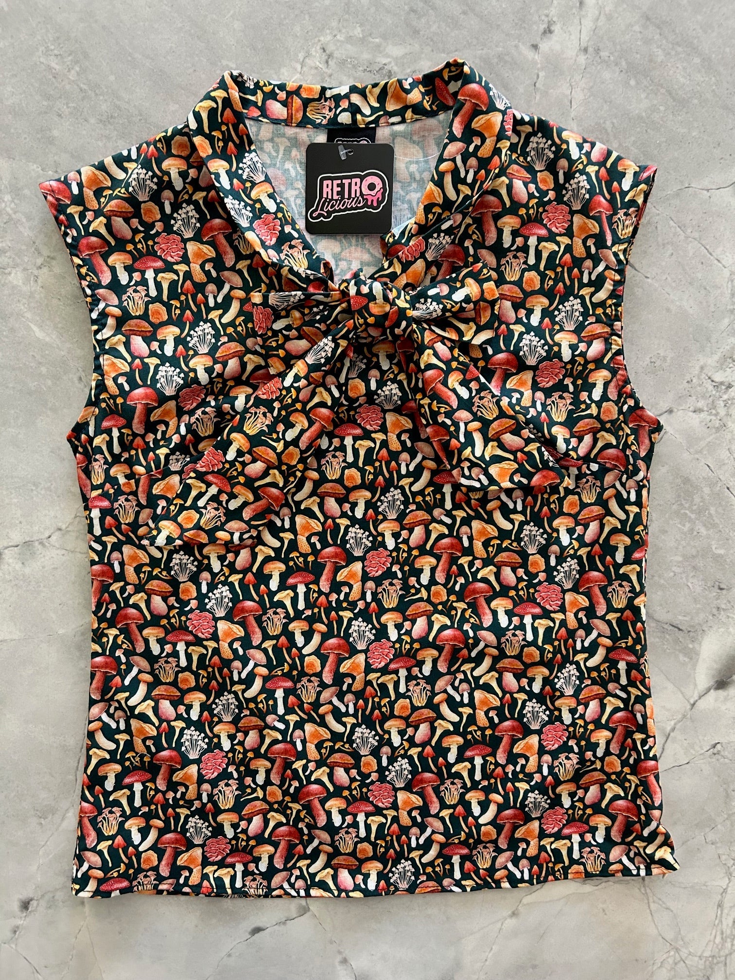 Mushroom Bow Top Retrolicious