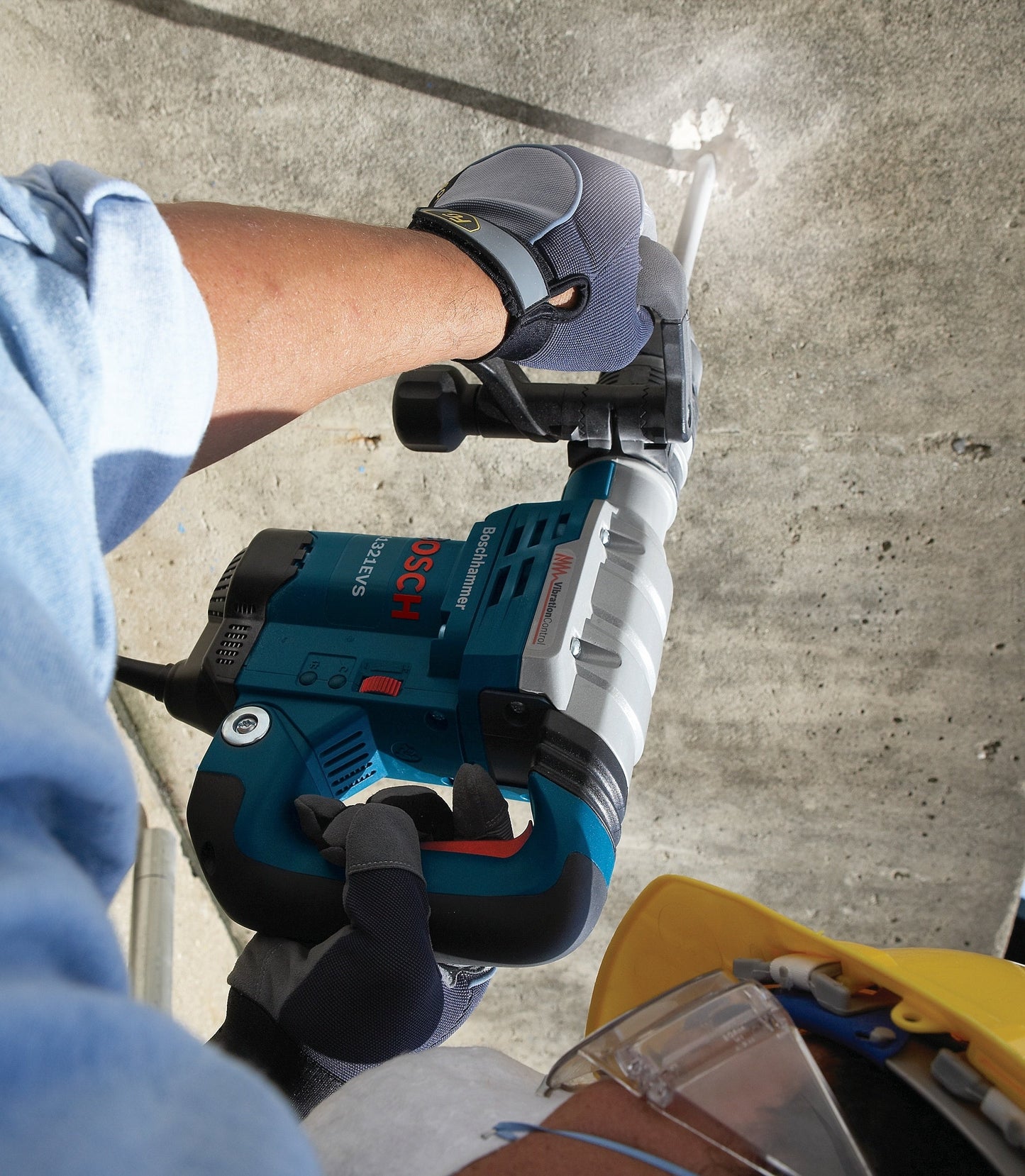 BOSCH 11321EVS 13 Amp SDS-max® Demolition Hammer VM Hardware