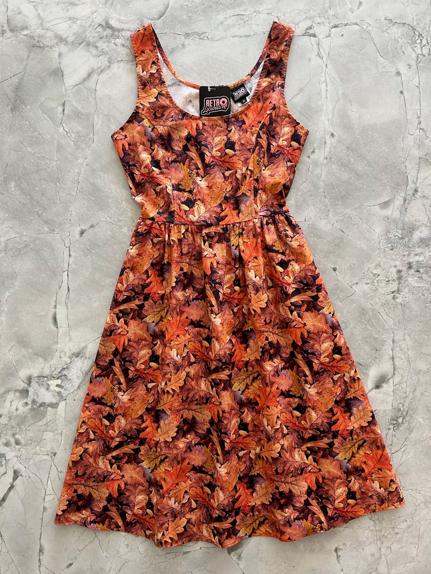 Leaves Fit & Flare Dress Retrolicious