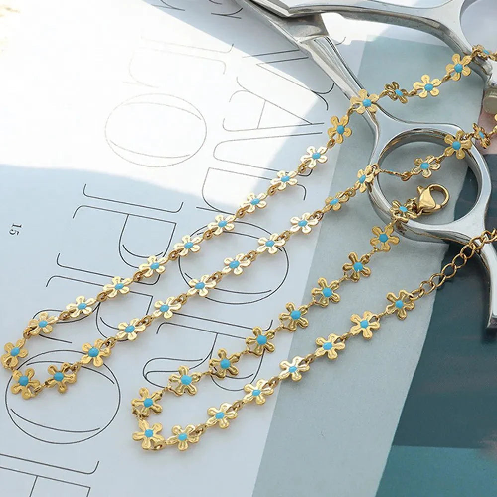 The Golden Bloom Bracelet Ivory Embers
