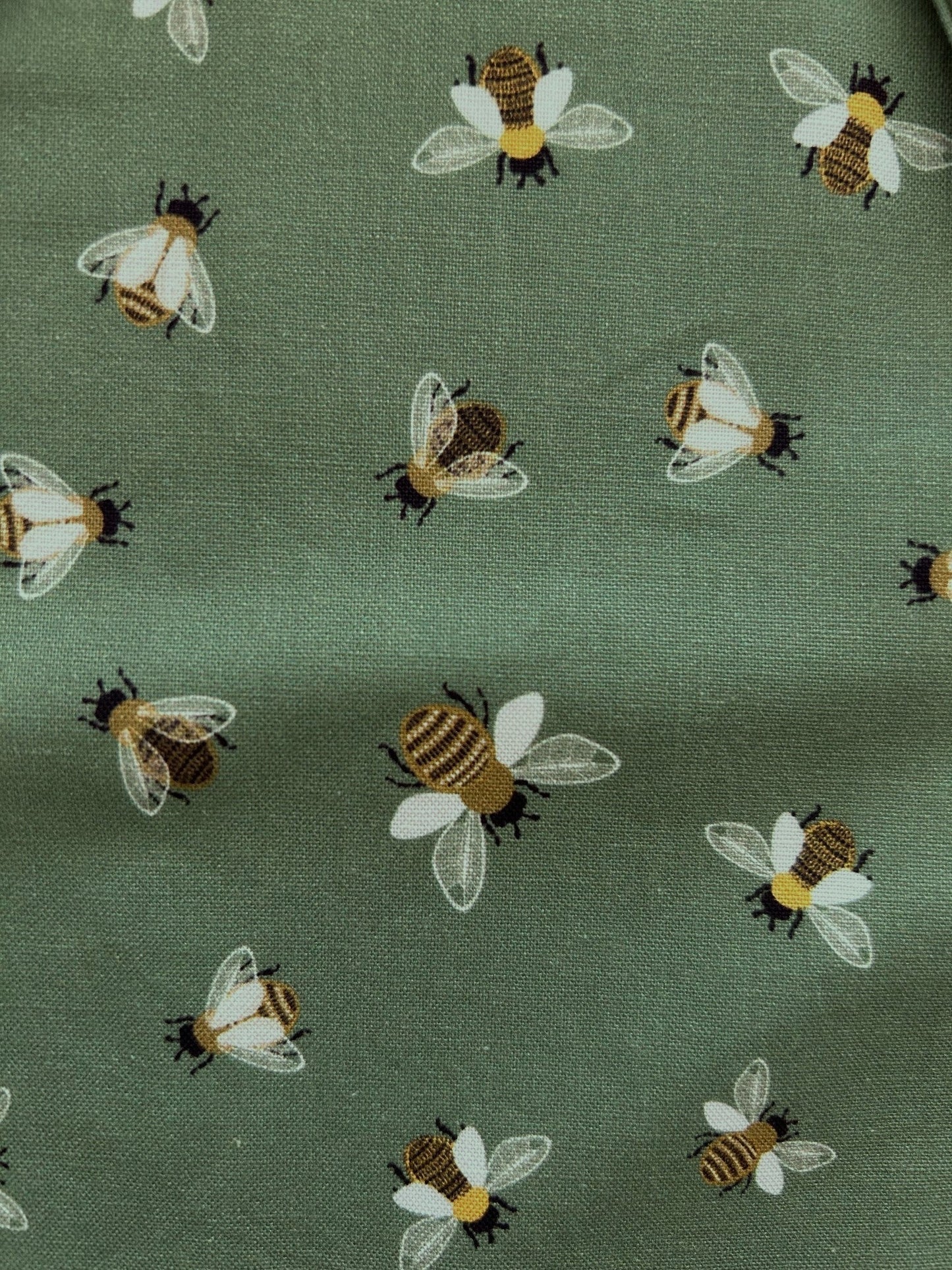 Bee Bow Top - 4X only, 1 left! Retrolicious