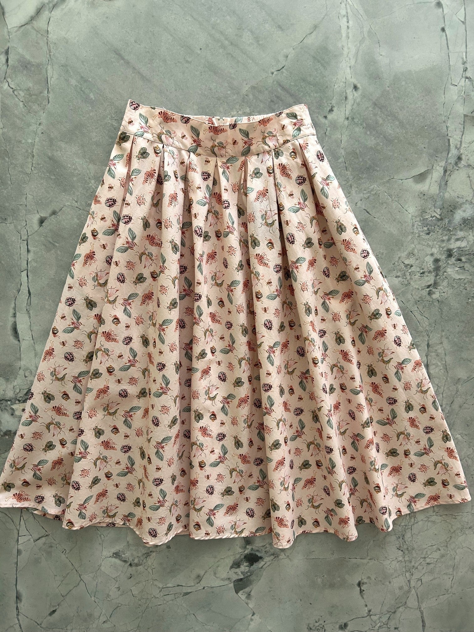 Bugs Doris Skirt Retrolicious