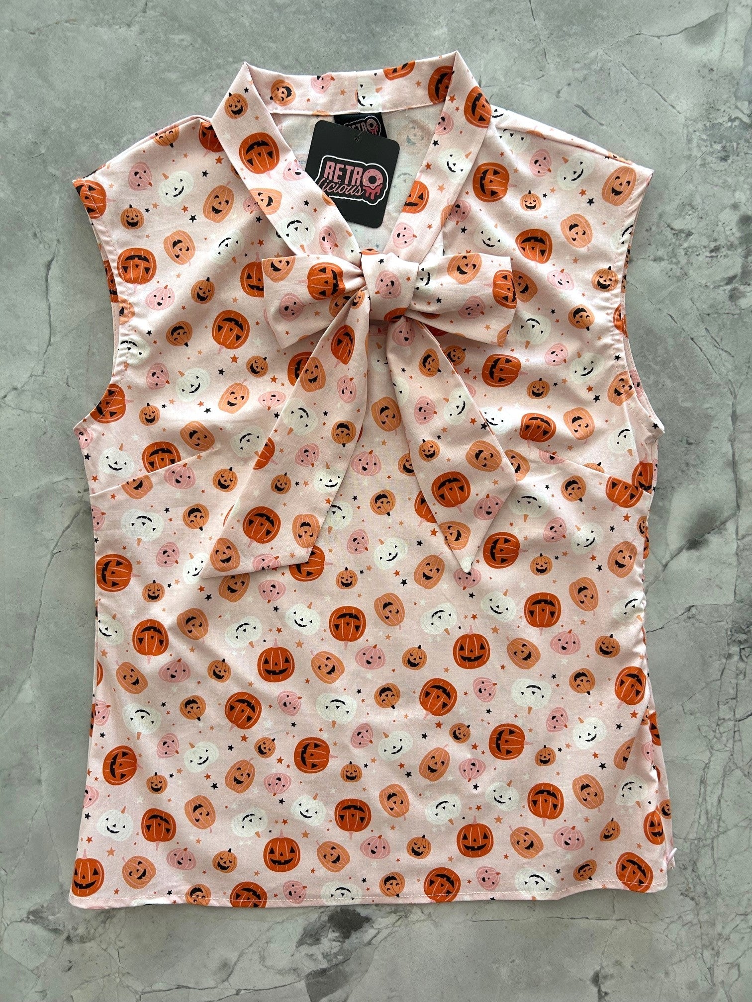 Pink Jack-o’-lantern Bow Top Retrolicious