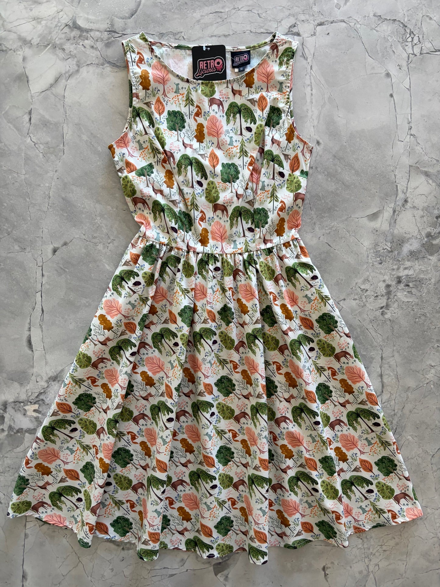 Woodland Vintage Dress in Cream Retrolicious