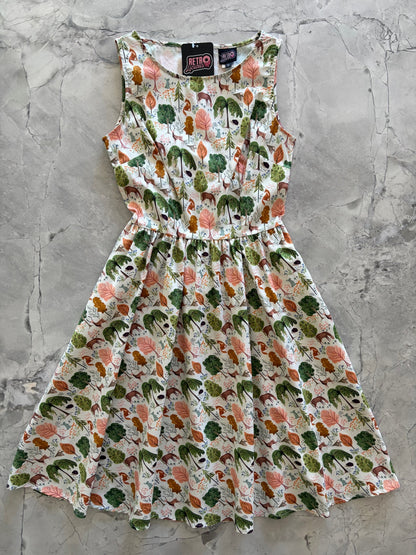 Woodland Vintage Dress in Cream Retrolicious
