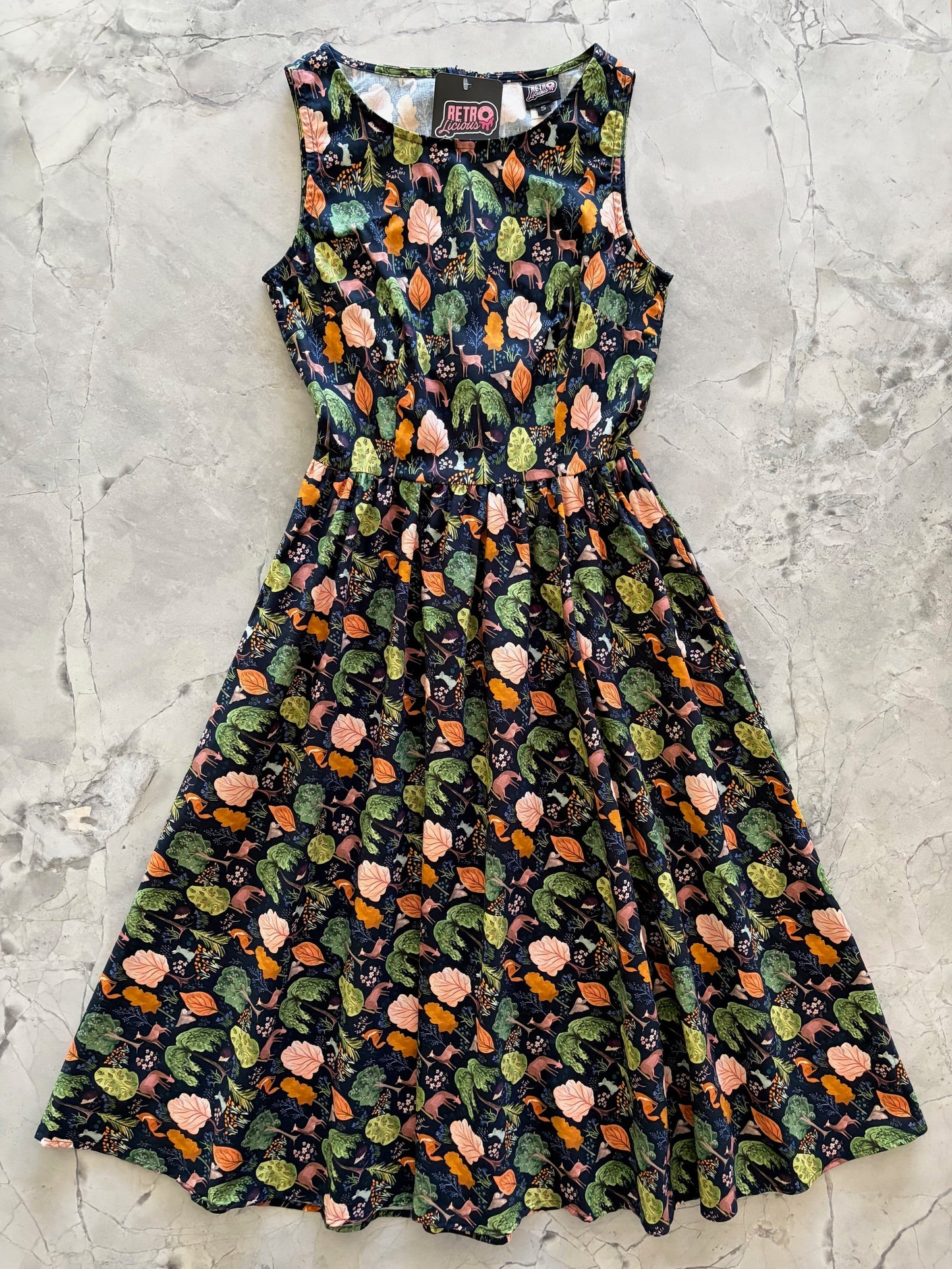 Woodland Midi Dress in Navy Retrolicious