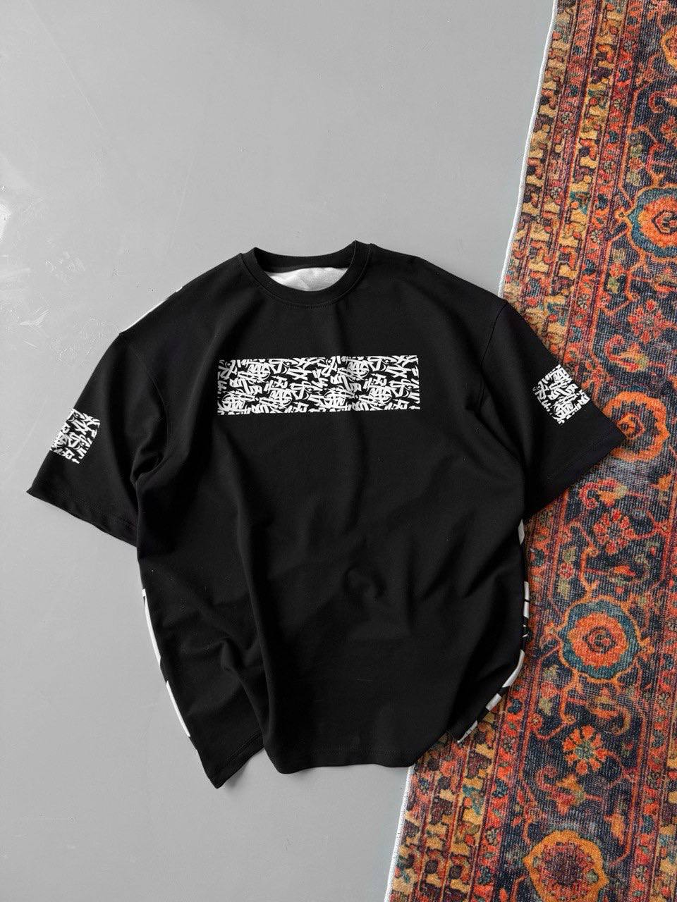 Graffiti Print Oversized T-Shirt - Unisex Urban Streetwear Tee Withinblack