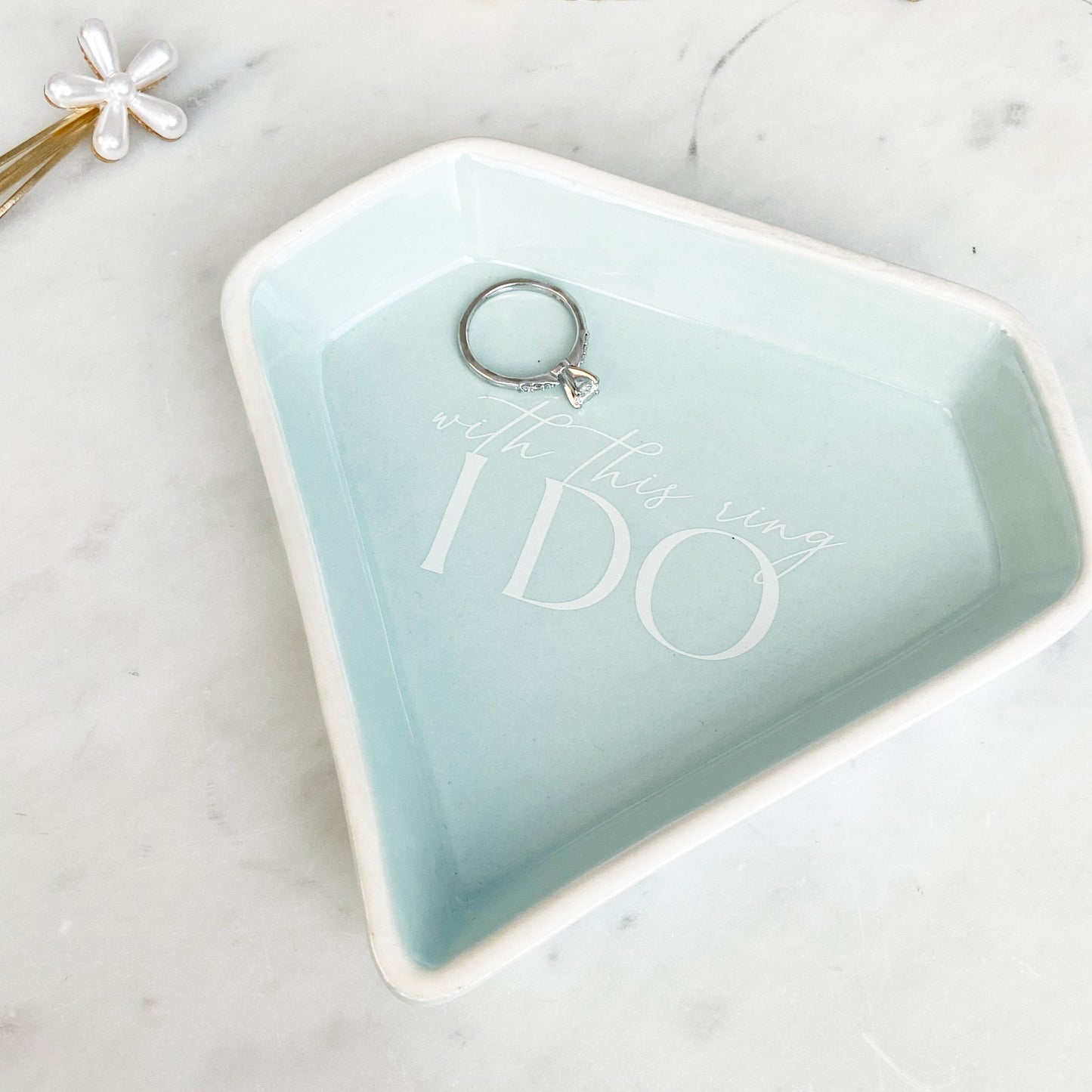 10-in-1 Ultimate Bride Box Miss To Mrs® Shop