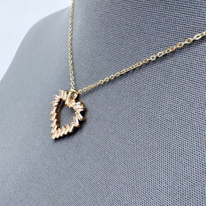 Secret Box Dainty Heart Shape Pendant Necklace Shop Style & More | Fresh Looks, Everyday Deals & Free Shipping