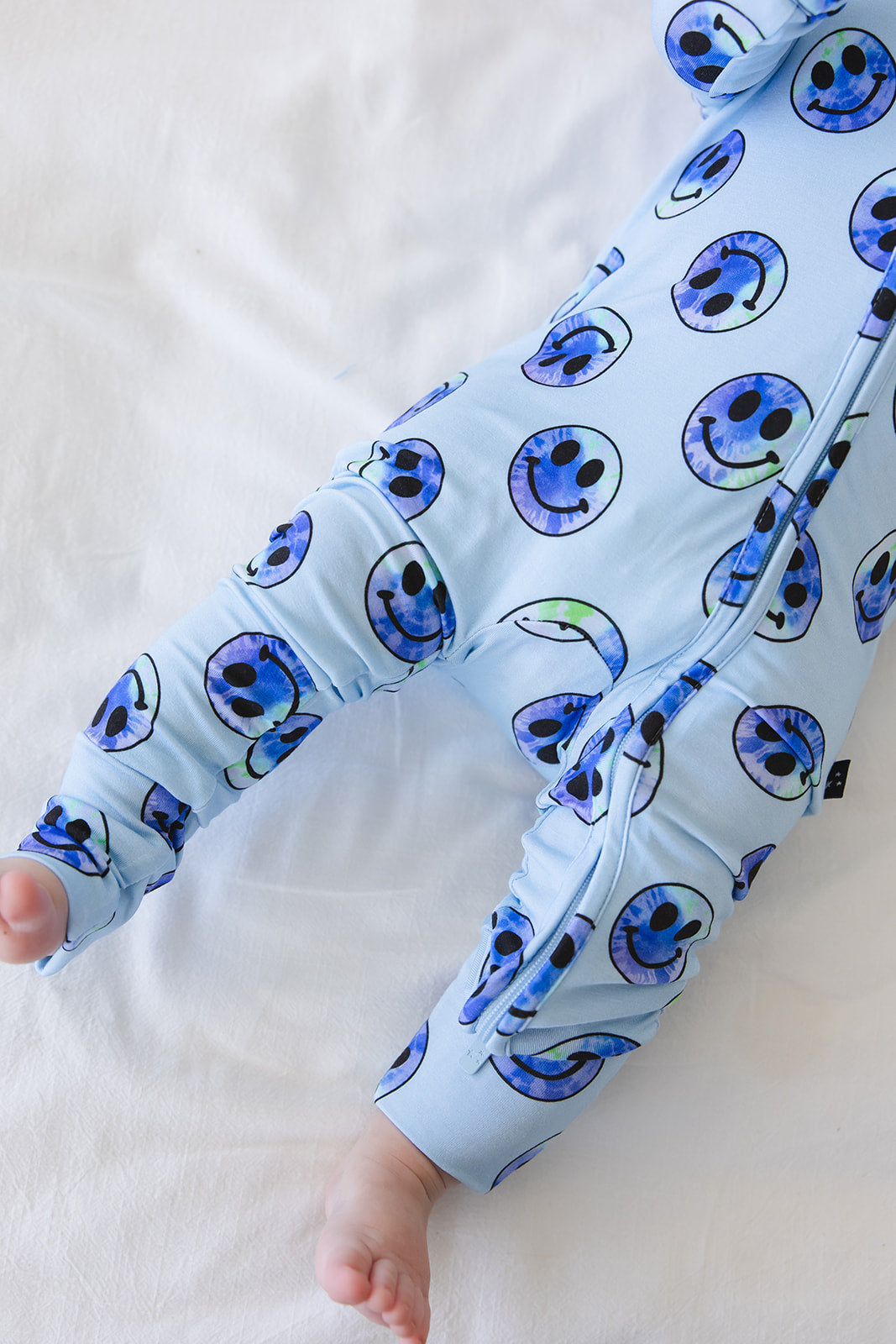 A Smile Tie Dye For - Zippy Blush Lotus